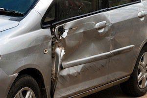 UM-UIM auto insurance, Wisconsin auto accident attorney