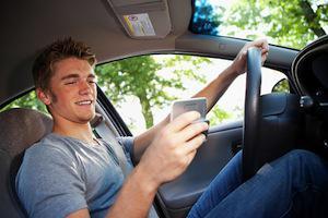 Wisconsin automobile accident attorneys, teen drivers and texting