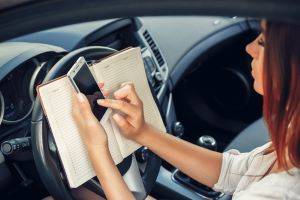 Green Bay, WI distracted driver liability attorney